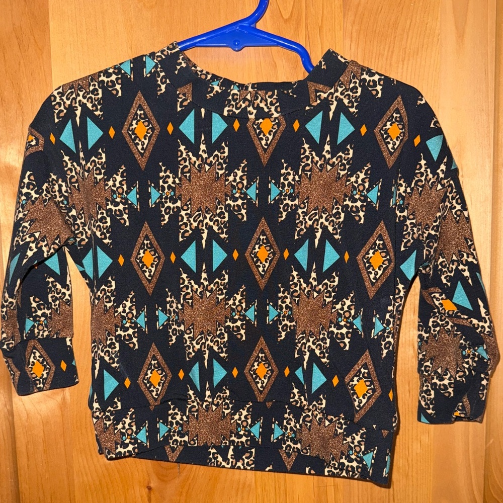 Picked by Piper boutique top size 9-12 months